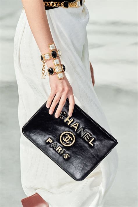 is better to buy a chanel bag from a boutique|popular chanel bags 2020.